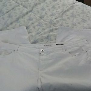 White Style & Co. Denim capris